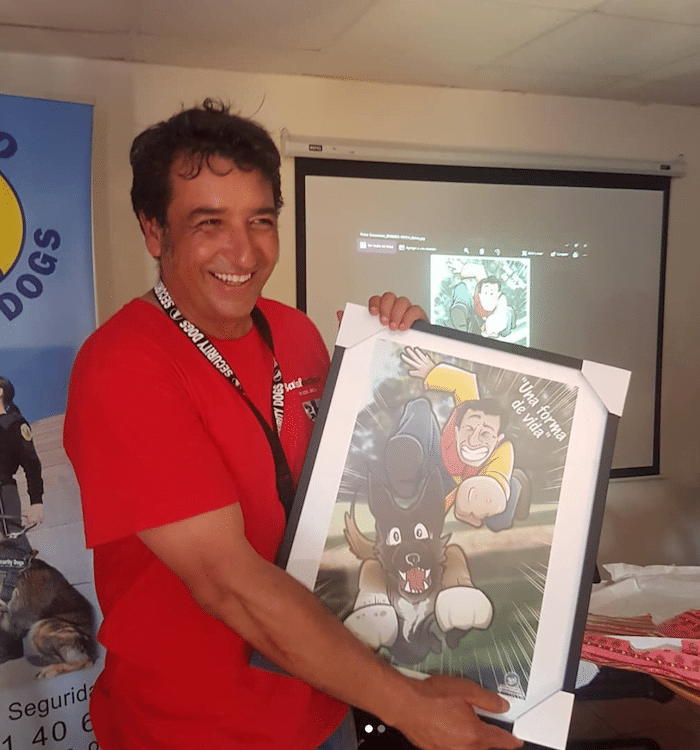 Caricatura Personalizada - Ángel y sus Perros protectores de víctimas de violencia de género - Resultado final